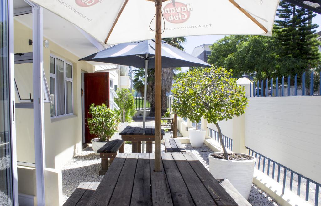 The Russel Hotel Knysna Exteriör bild